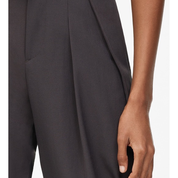 ZARA Limited Edition High Waisted Pants With Darts - Picture 4 of 7